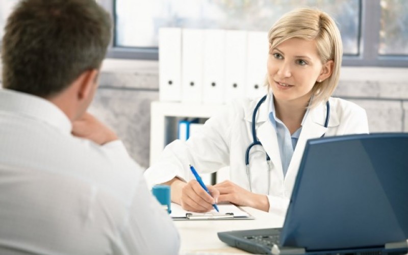 Rientro anticipato del dipendente al lavoro, dalla malattia: solo con certificato medico