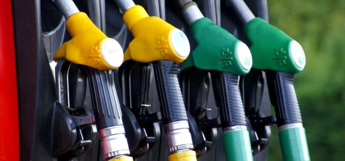 Benzinai: nuovi obblighi di comunicazione dei prezzi